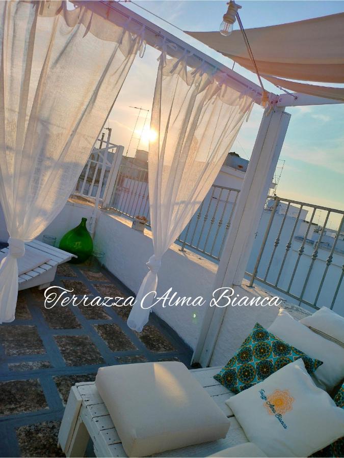 Terrazza Alma Bianca Lejlighed Ostuni Eksteriør billede